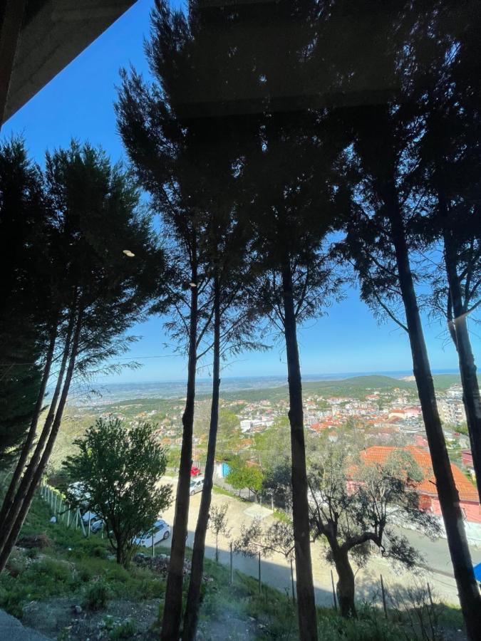 Hotel Kroi Near Castle Entrance Castle And Town View Krujë Exteriér fotografie